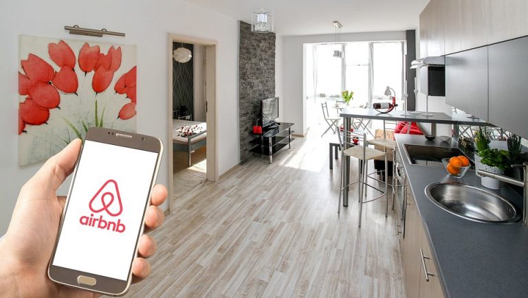 contacter le service client Airbnb