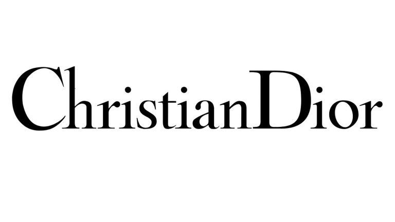 Prendre-contact-avec-Christian-Dior