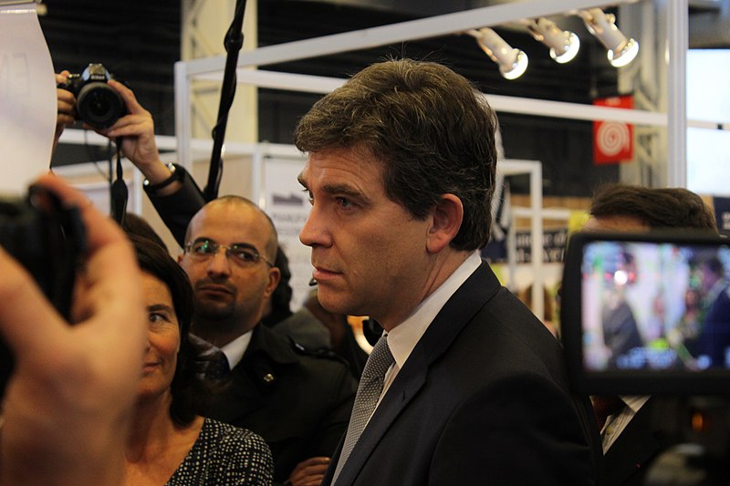 Entrer en relation avec Arnaud Montebourg