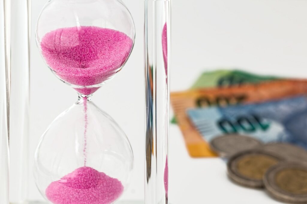 Entrer en relation avec le services de gestion de comptes bancaires (comptes courants, épargne, etc.)